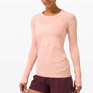 Lululemon Swiftly Tech Long Sleeve 2.0 peach  Size xs